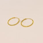 Classic & Bold Style Feminine Earring